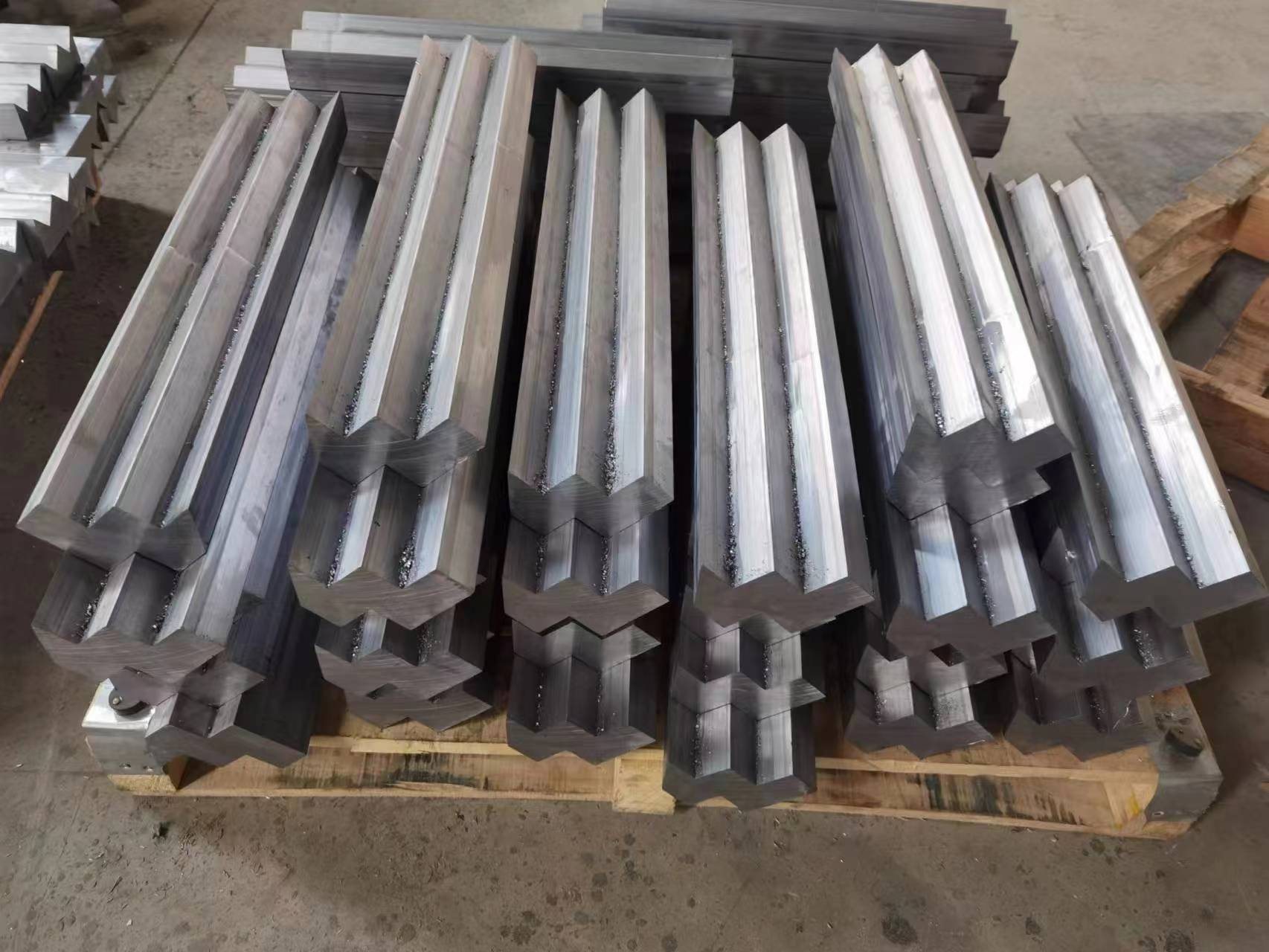 廊坊铅棒安装方法